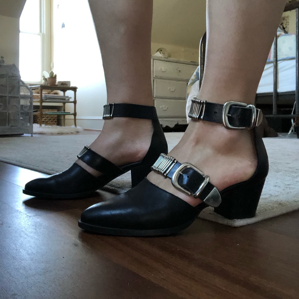 EEIGHT “Marion” strappy buckle shoes - Picture 4 of 7